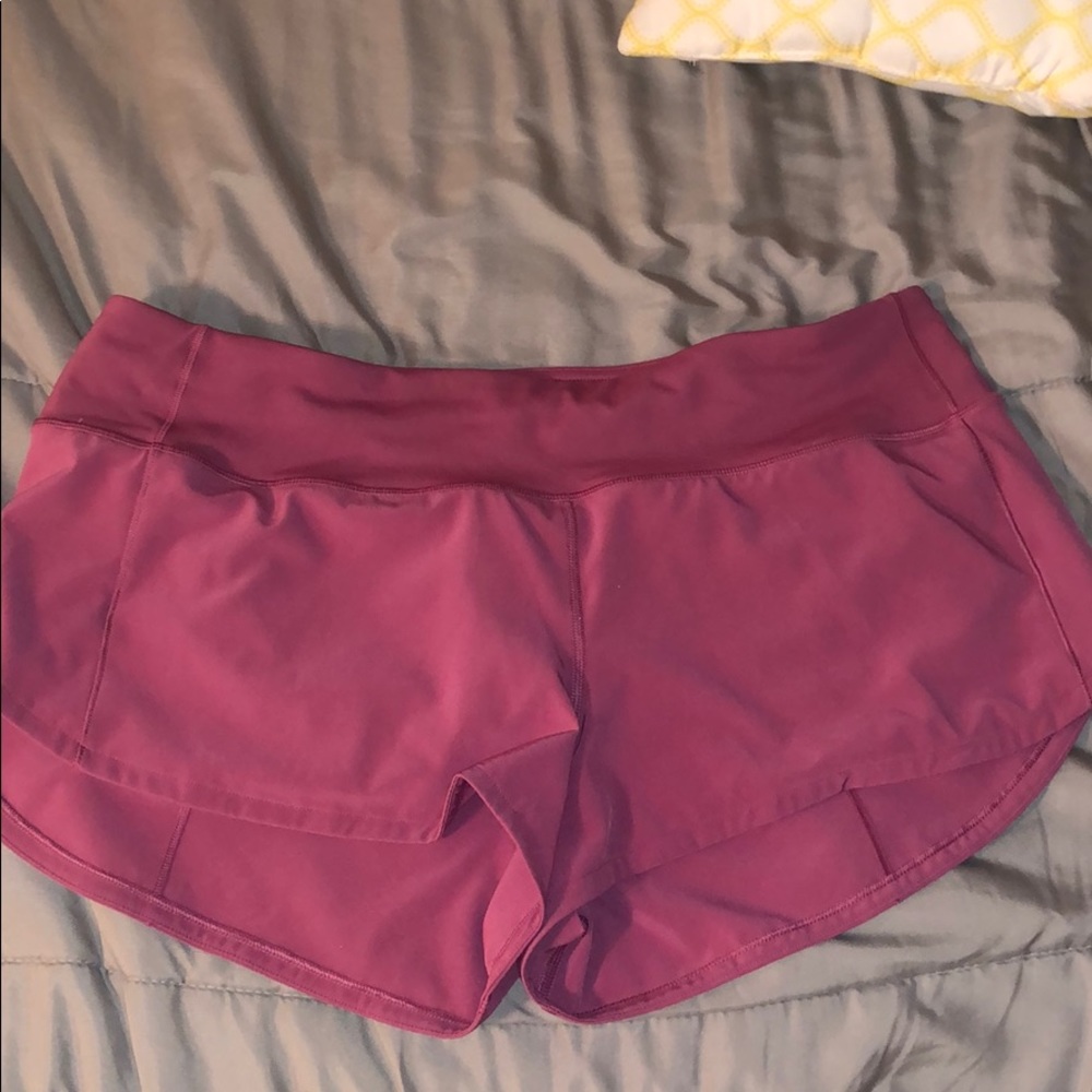 Size 10 lulu lemon shorts Chianti